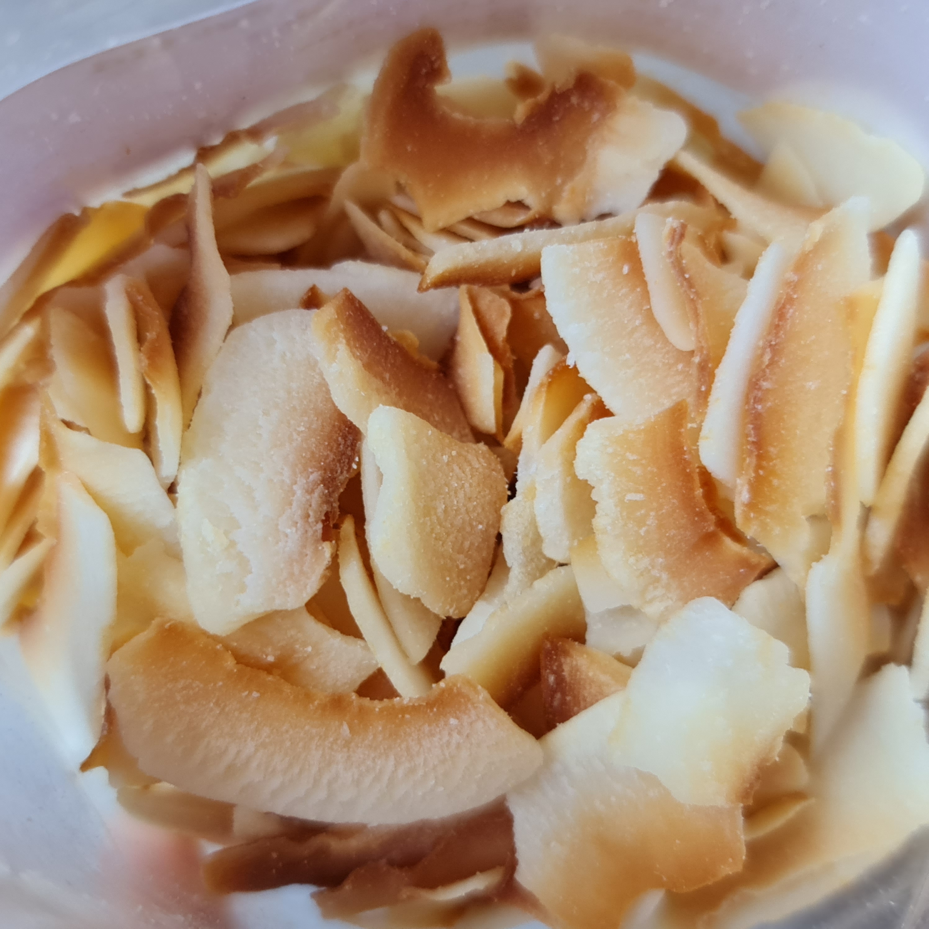 Кокосовые чипсы обжаренные без сахара, соли и специй
