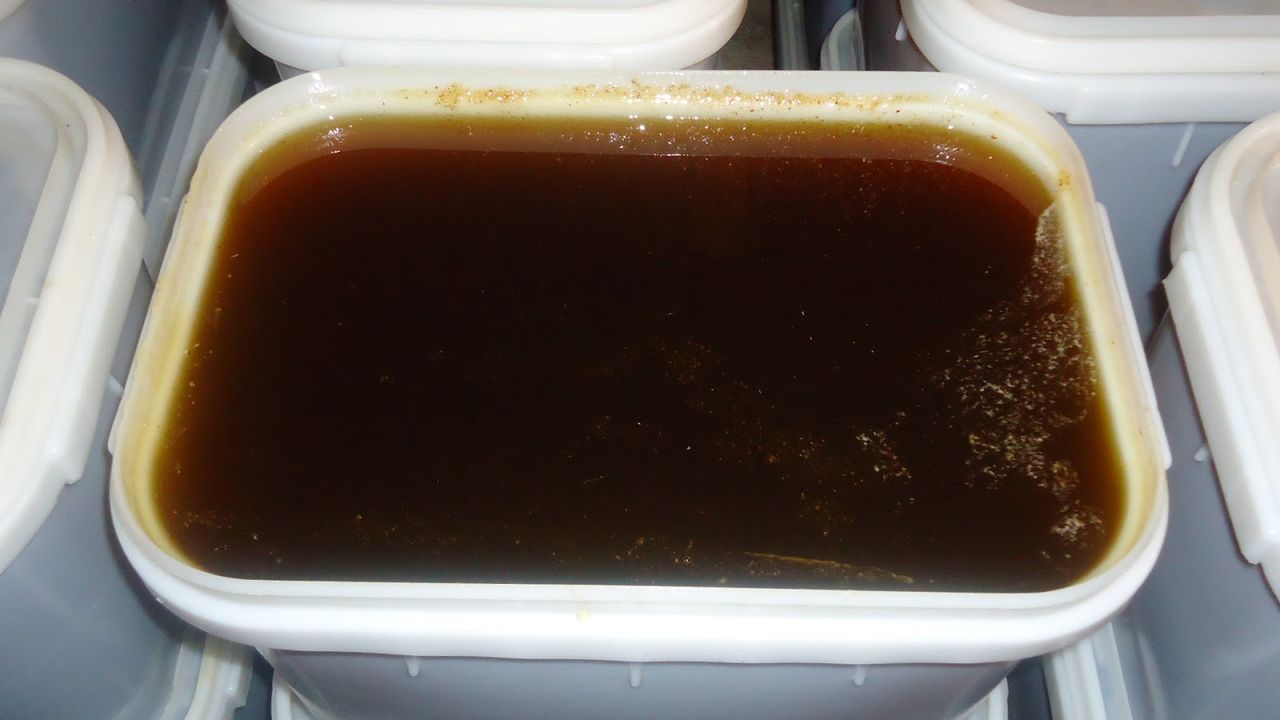 Натуральный мёд гречишный, в куботейнерах
